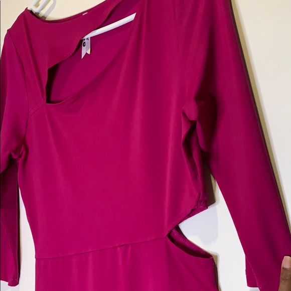 Dress - Picture 4 of 4